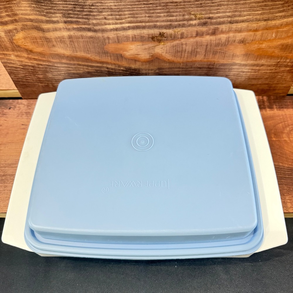 Vintage Tupperware Deviled Egg Carrier Blue Lid White Base 2 Inserts Holds 16